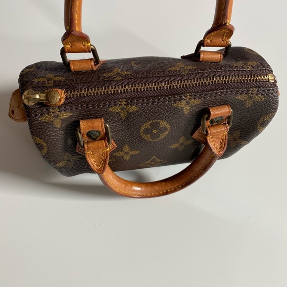 SOLD ‼️ - Picture 6 of 6